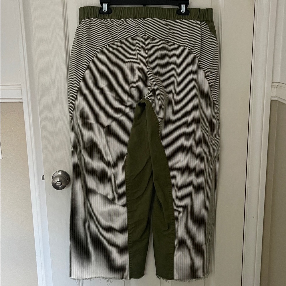 Wide Leg Drawstring Pants - Picture 7 of 9